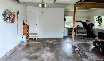 263 E Skyline Dr, Ballwin, MO 63011