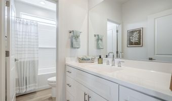 630 W LAREDO St, Chandler, AZ 85225