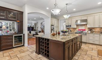 5114 WESSLING Ln, Bethesda, MD 20814