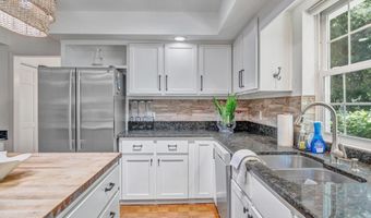 1452 SEMINOLE Rd, Atlantic Beach, FL 32233