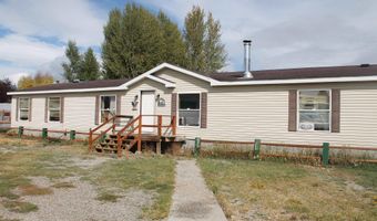 1561 Piney Dr, Big Piney, WY 83113