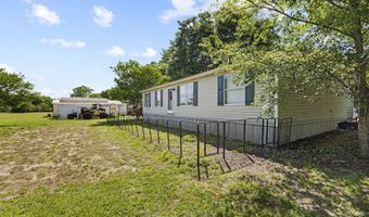 127 Nicodemus Kornegay Ln, Albertson, NC 28508