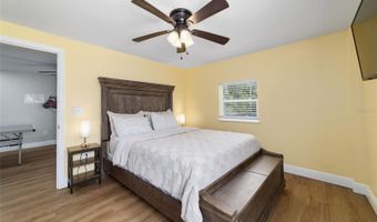 24628 FOX Rd, Astor, FL 32102