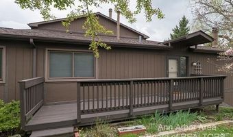 2520 Traver Blvd, Ann Arbor, MI 48105