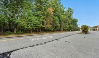 49 Jefferson Dr, Coventry, RI 02816