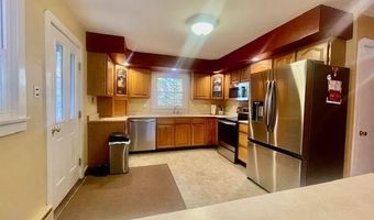 21 Rheims St, Berlin, NH 03570