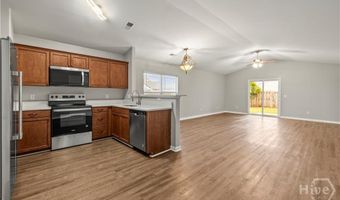6 Spring Lake Cir, Savannah, GA 31407