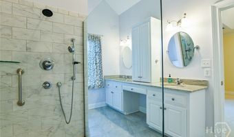 211 Stonecrest Ct, Athens, GA 30605