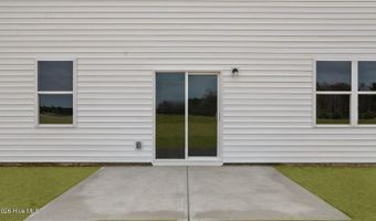 1131 Aviator Ln, Ayden, NC 28513