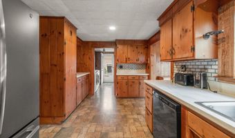 405 Western Ave, Augusta, ME 04330