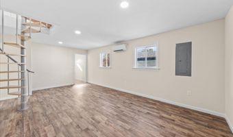 126 N MAIN St, Bridgeville, DE 19933