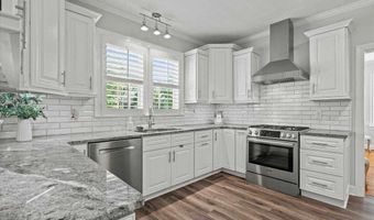 100 McKellar St, Bennettsville, SC 29512