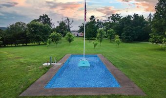 505 Thompson Ln, Arcadia, MO 63621