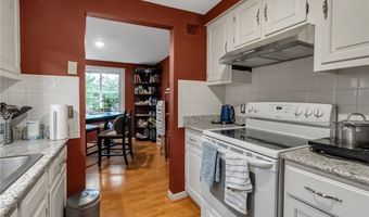 130 Groton Dr 4, Amherst, NY 14228
