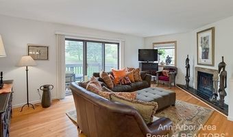 2520 Traver Blvd, Ann Arbor, MI 48105