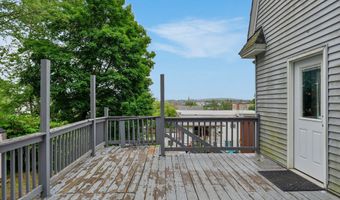 127 Broad St, Auburn, ME 04210
