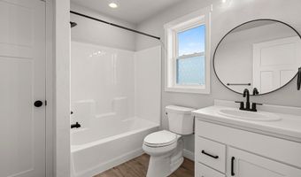 N9239 LAURA Street, Appleton, WI 54915