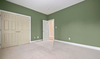 43032 LA RIVA Dr, Ashburn, VA 20148