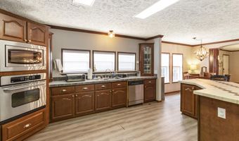 957 Blessing Rd, Albertville, AL 35951