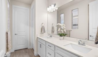 4212 WINDING PINES Dr, Apopka, FL 32712