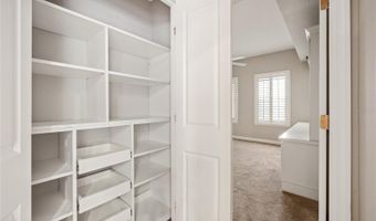 2305 EDGEWATER Dr 1509, Orlando, FL 32804