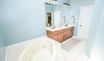 8339 Hill Gail Dr, Indianapolis, IN 46217
