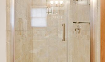 575 Lane 100 Pine Canyon Lk, Angola, IN 46703