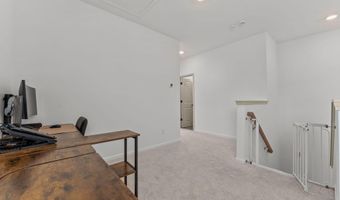 51 Walkabout Dr, Aberdeen, NC 28315