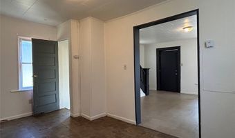 1392 Hart St, Akron, OH 44306