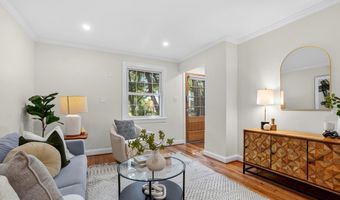 415 17TH St SE, Washington, DC 20003