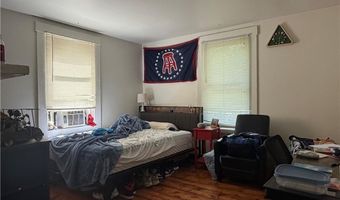 5 Warner St 2, Newport, RI 02840