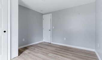 61 Everson Dr, Glocester, RI 02814