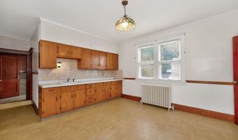 357 Division St, Amsterdam, NY 12010