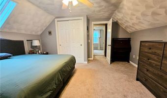 61 Abbotts Crossing Rd, Coventry, RI 02816