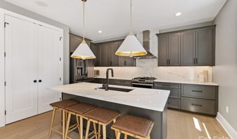 2208 Parson St, Charlotte, NC 28205
