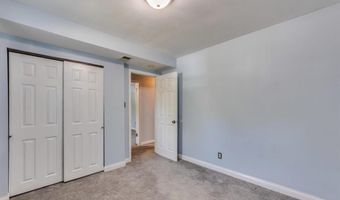 292 Brightfield Dr, Ballwin, MO 63021