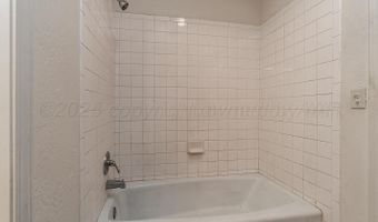 5712 SW 48th Ave, Amarillo, TX 79109