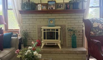 363 Mount Hope Ave, Bangor, ME 04401