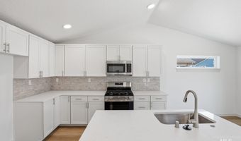 11099 Claremont St 11/12, Caldwell, ID 83605