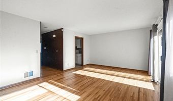 7403 142nd Street Ct, Apple Valley, MN 55124