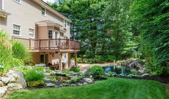 38 Mark Dr, Lincoln, RI 02865