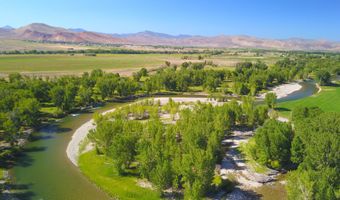 389 Wrangler Ln, Challis, ID 83226