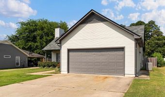 129 CAMBRIDGE POINTE Dr, Alabaster, AL 35007
