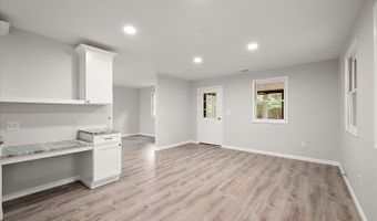 152 CAMELOT Cir, Berlin, MD 21811