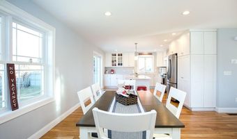 107 Orchard Ave, Middletown, RI 02842