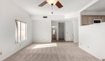 3205 S LAGUNA Dr, Chandler, AZ 85248