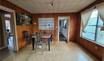 742 W 1st St, Alice, TX 78332
