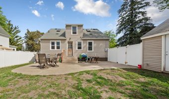 1509 Sunset St, Albert Lea, MN 56007