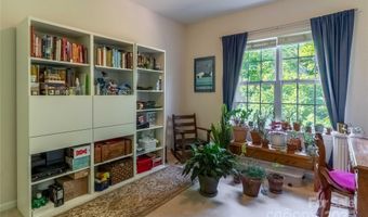332 Appeldoorn Cir, Asheville, NC 28803