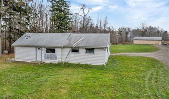 8800 Munson Hill Rd, Ashtabula, OH 44004